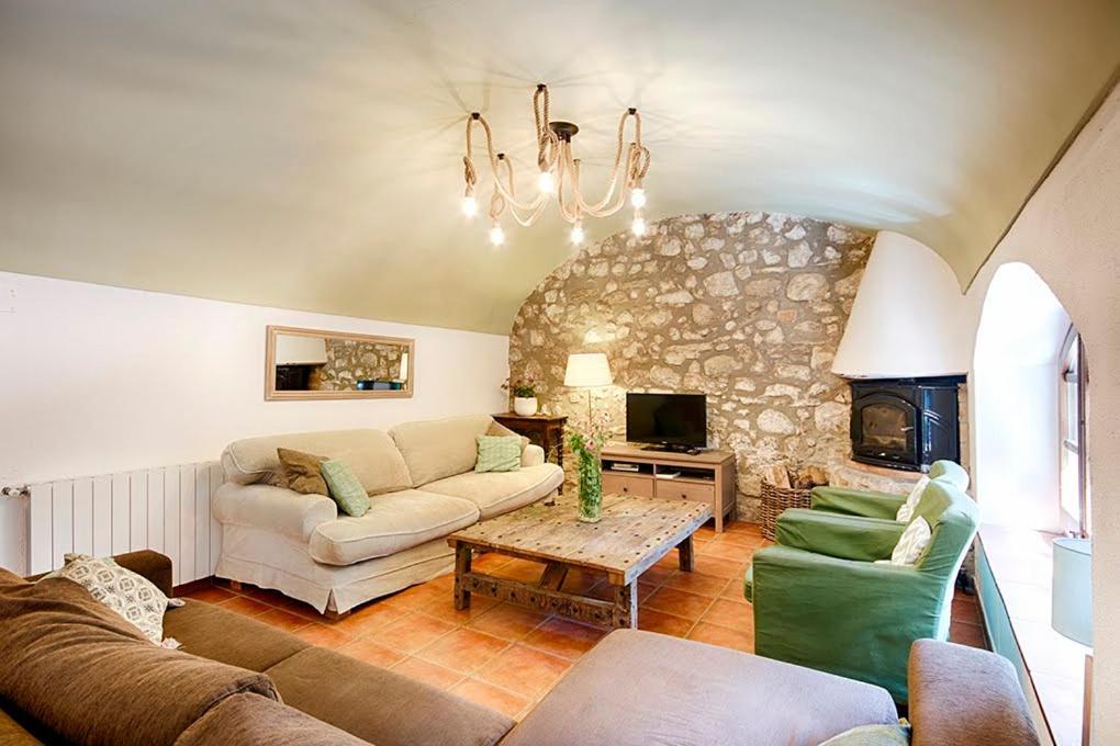 Can Cruanyes Sales de Llierca Exterior photo